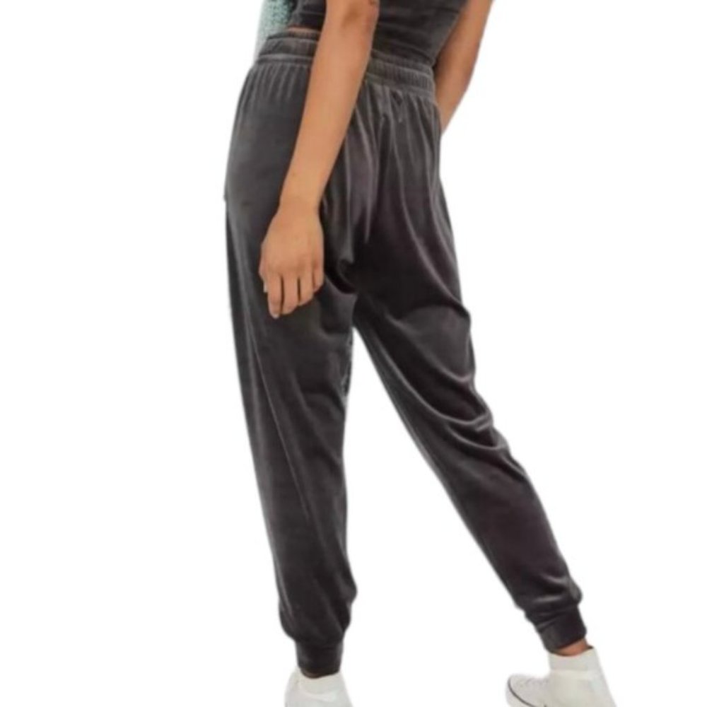 Aerie Offline by Aerie After Party Velour Jogger Pants - Picture 3 of 7